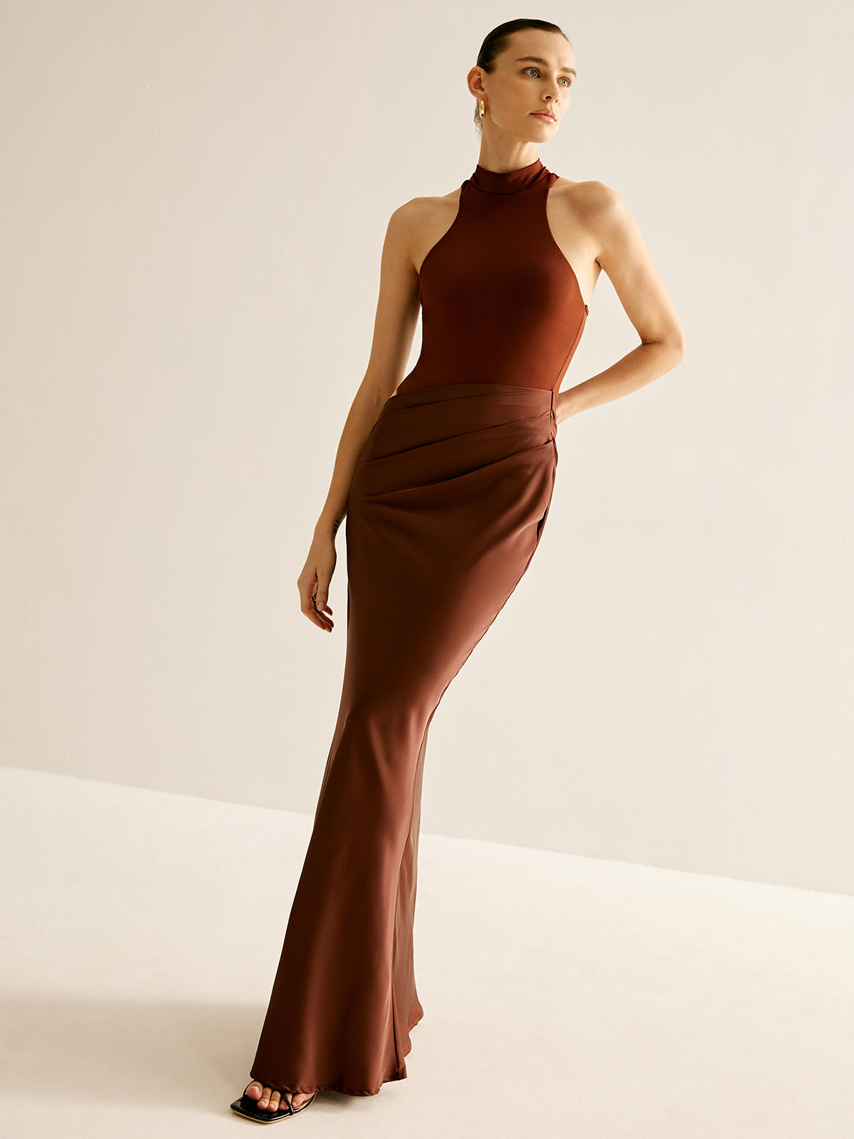 Zarif Panelli Fit Maxi Elbise